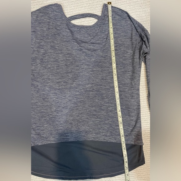 Danskin Ladies Small longsleeve top, blue/grey with sheer extension bottom. - Picture 7 of 13